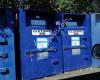 Clothes donation bin