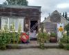 Komako Peonies and Cottage Garden Accommodation